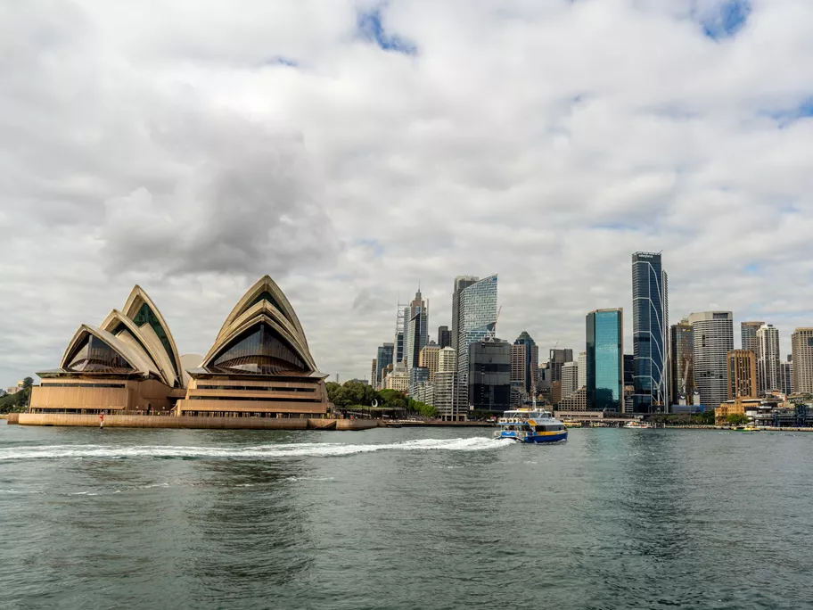 /media/36033/stunning-circular-quay_16gateway-photos-external-1.jpg